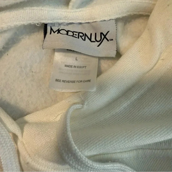 Modern Lux Women's Protect Your Peace Graphic Sweatshirt - Cream - Picture 4 of 7